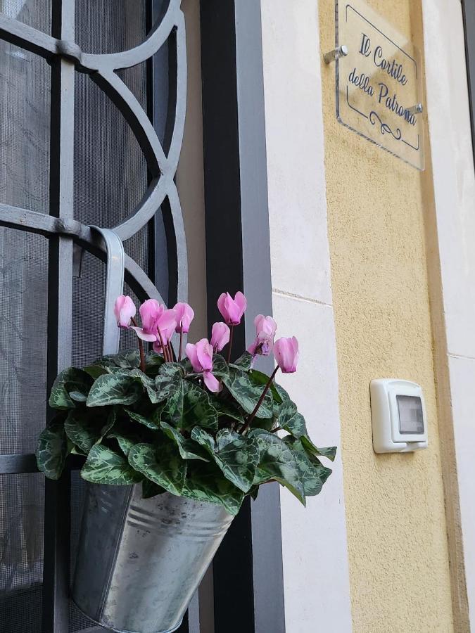 Il Cortile Della Patrona Apartment Syracuse Luaran gambar