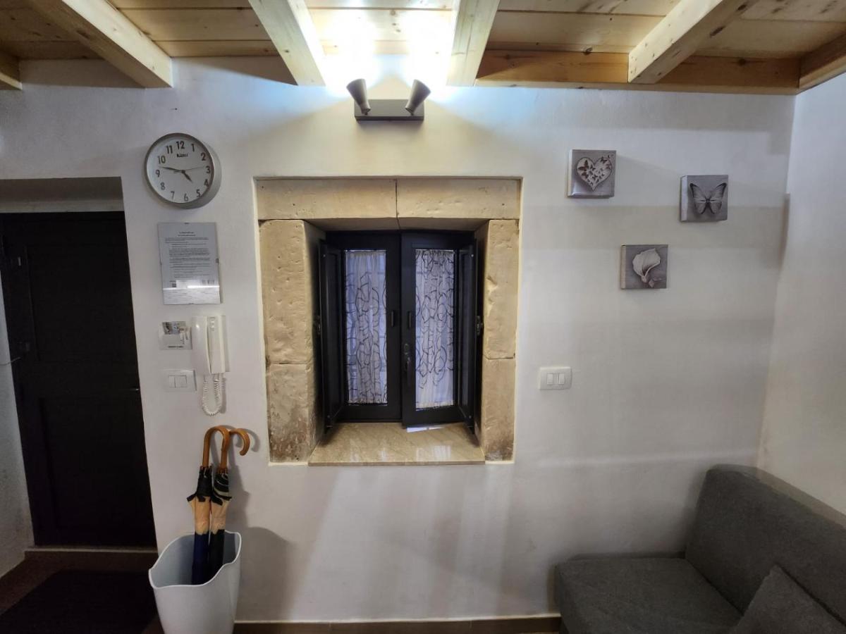 Il Cortile Della Patrona Apartment Syracuse Luaran gambar